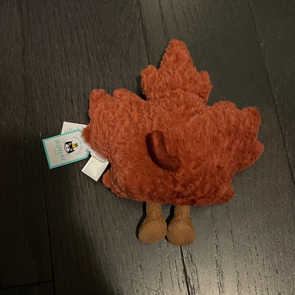 NEW RARE Jellycat Amuseables Maple Leaf INDIGO CANADA EXCLUSIVE super cute HTF - Picture 4 of 7